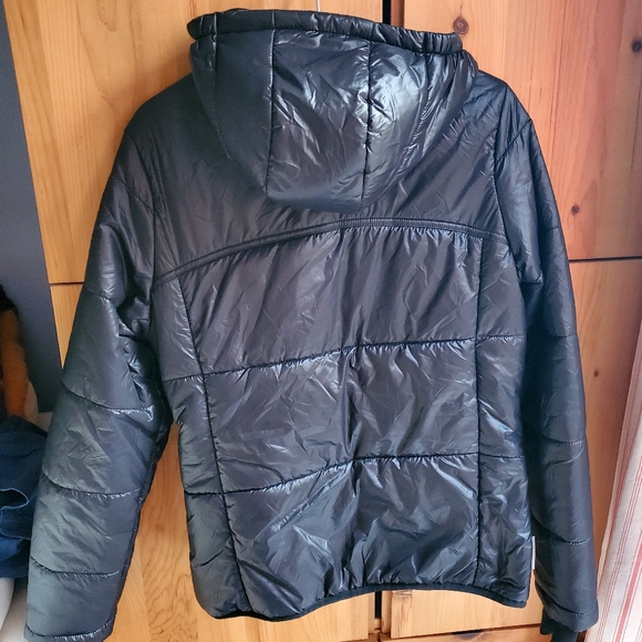 NWT Flexwarm Women's Black Heating Hooded Puffer Jacket Size Large - Picture 6 of 10